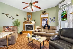 1177 Dewberry Dr, Hawley, PA 18428 - Photo 32