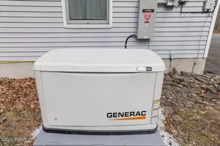 1177 Dewberry Dr, Hawley, PA 18428 - Photo 8