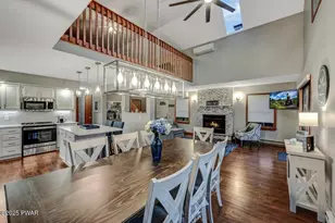 30 Tanglewood Ln, Lake Ariel, PA 18436 - Photo 4