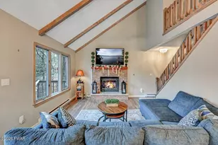 143 Rainbow Dr, Lackawaxen, PA 18435 - Photo 10