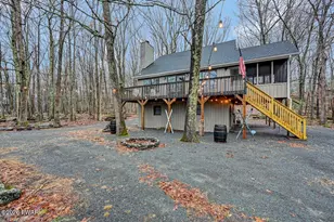 143 Rainbow Dr, Lackawaxen, PA 18435 - Photo 6
