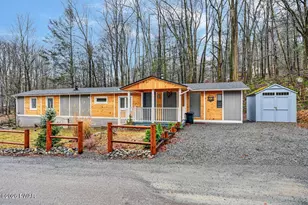 137 Marina Wy, Greentown, PA 18426 - Photo 8