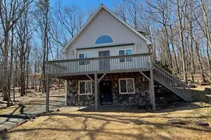 106 Keystone Ct, Dingmans Ferry, PA 18328 - Photo 2