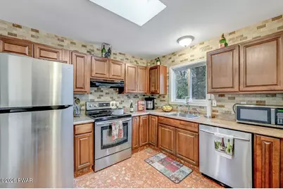 100 Fox Road, Dingmans Ferry, PA 18328 - Photo 24