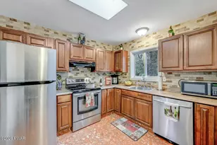 100 Fox Rd, Dingmans Ferry, PA 18328 - Photo 24