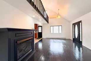 811 Hickory Ct, Lords Valley, PA 18428 - Photo 12