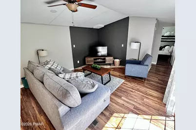 155 Hilltop Circle, Greentown, PA 18426 - Photo 14