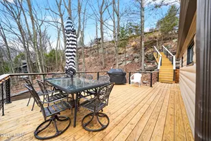 62 E Lakeside Dr, Lakeville, PA 18438 - Photo 12