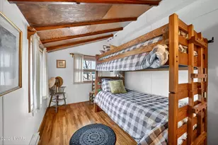 62 E Lakeside Dr, Lakeville, PA 18438 - Photo 24