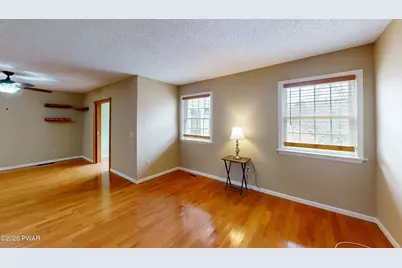 4006 Milford Landing Drive, Milford, PA 18337 - Photo 16