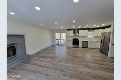 805 Pastern Court, Hawley, PA 18428 - Photo 14