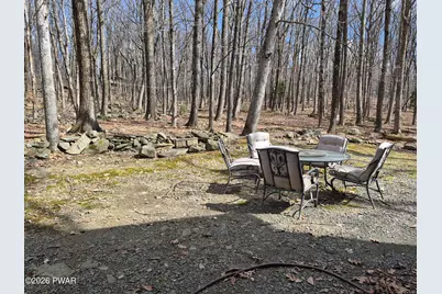 805 Pastern Court, Hawley, PA 18428 - Photo 6