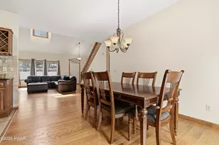 187 Indian Dr, Greentown, PA 18426 - Photo 10