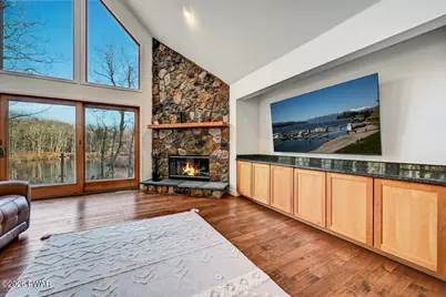 107 Cliff Drive, Lords Valley, PA 18428 - Photo 14