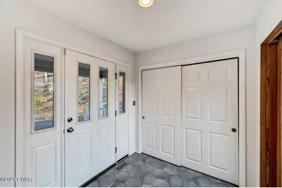 107 Cliff Drive, Lords Valley, PA 18428 - Photo 10