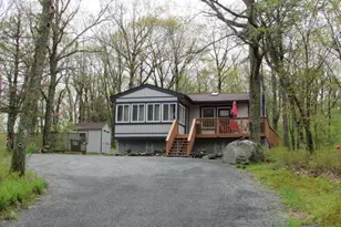 114 Gaskin Dr, Lords Valley, PA 18428 - Photo 2