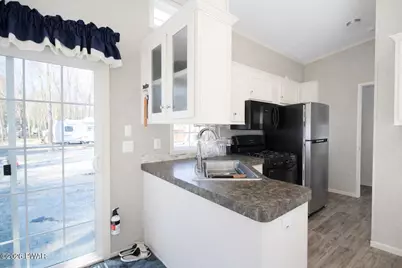 127 Birchy Brook Drive, Milford, PA 18337 - Photo 10