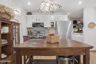 101 Cherry Point Cir, Canadensis, PA 18325 - Photo 12