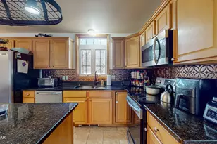 380 Gold Key Rd, Milford, PA 18337 - Photo 2