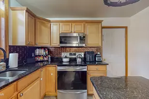 380 Gold Key Rd, Milford, PA 18337 - Photo 14