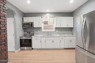 220 Ferdinand St, Scranton, PA 18508 - Photo 10