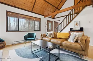 1068 Indian Dr, Lake Ariel, PA 18436 - Photo 10