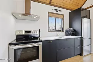 1068 Indian Dr, Lake Ariel, PA 18436 - Photo 18