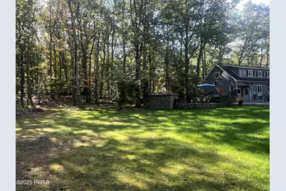 108 Cottonwood Drive, Hawley, PA 18428 - Photo 12