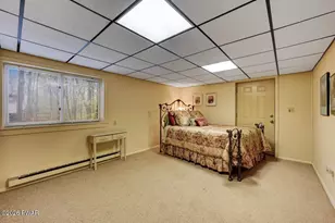 809 Blackbirch Ct, Lords Valley, PA 18428 - Photo 58