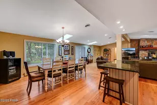 809 Blackbirch Ct, Lords Valley, PA 18428 - Photo 22