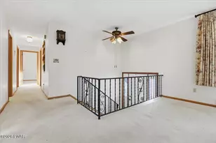 69 Skyline Dr, Covington Township, PA 18424 - Photo 8