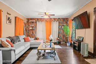 70 State St, Nicholson, PA 18446 - Photo 22