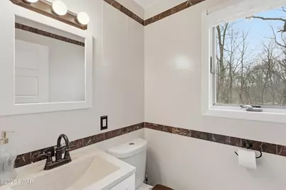 112 Hawk View Drive, Milford, PA 18337 - Photo 16