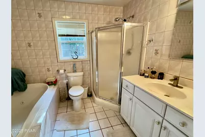 104 Hedge Drive, Dingmans Ferry, PA 18328 - Photo 22