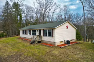 245 Lcpl Jacob Beisel Rd, Lackawaxen, PA 18435 - Photo 2