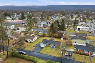 906 Avenue I, Matamoras, PA 18336 - Photo 42