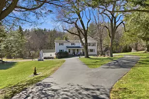 13 Rocky View Dr, Hawley, PA 18428 - Photo 2