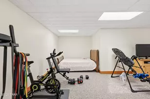 238 Rowland Rd, Greeley, PA 18425 - Photo 38