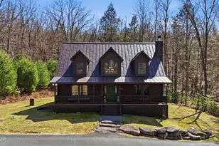 238 Rowland Rd, Greeley, PA 18425 - Photo 4