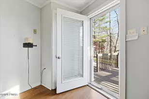 125 Big Bear Dr, Greentown, PA 18426 - Photo 38