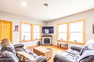 111 Woodcrest Dr, Hawley, PA 18428 - Photo 48