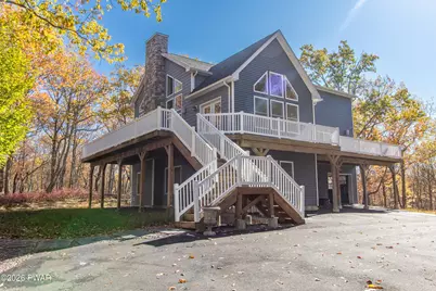 111 Woodcrest Drive, Hawley, PA 18428 - Photo 1