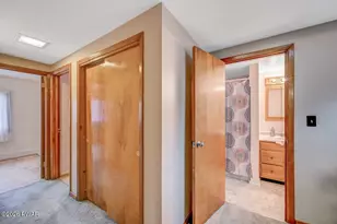 211 Spruce St, Hawley, PA 18428 - Photo 42