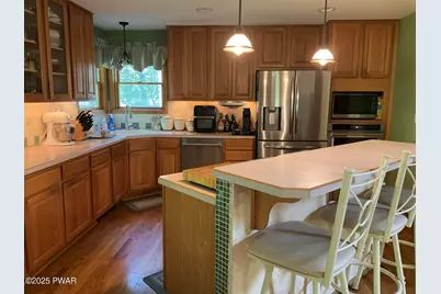 104 Meadow Court, Milford, PA 18337 - Photo 6