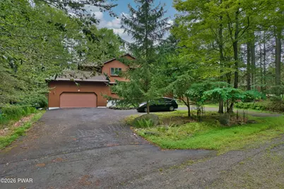 5 Scorpio Mew, Lake Ariel, PA 18436 - Photo 4