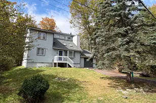 9593 Dawn Ln, Tobyhanna, PA 18466 - Photo 4
