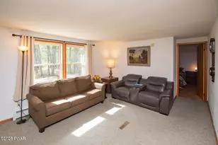 957 Rt 6, Shohola, PA 18458 - Photo 2