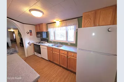183 Galloway Road, Equinunk, PA 18417 - Photo 8