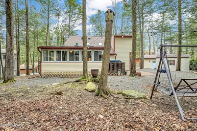 1019 Hickory Drive, Lake Ariel, PA 18436 - Photo 12