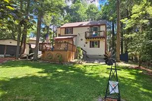1019 Hickory Dr, Lake Ariel, PA 18436 - Photo 1
